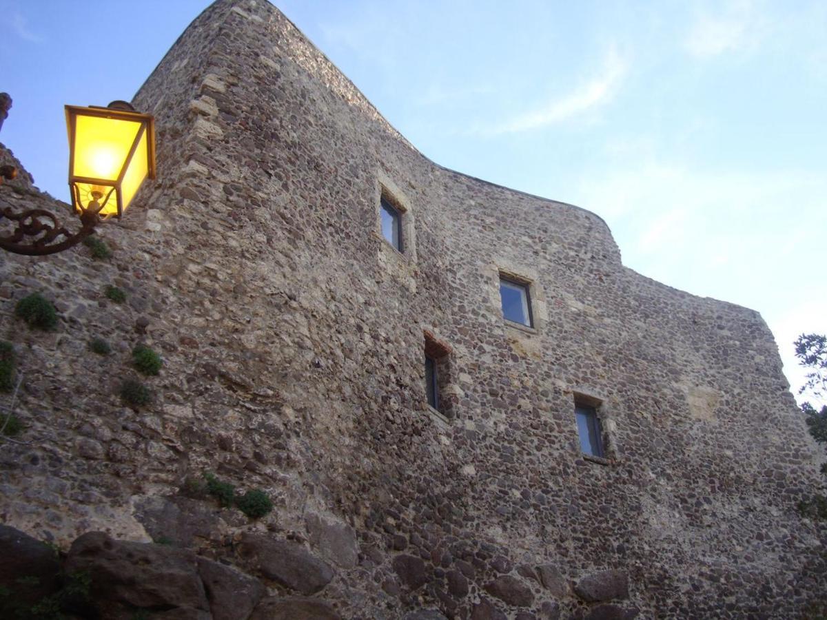 Grazioso Attico Vicino Alla Spiaggia E Al Centro Castelsardo Bagian luar foto